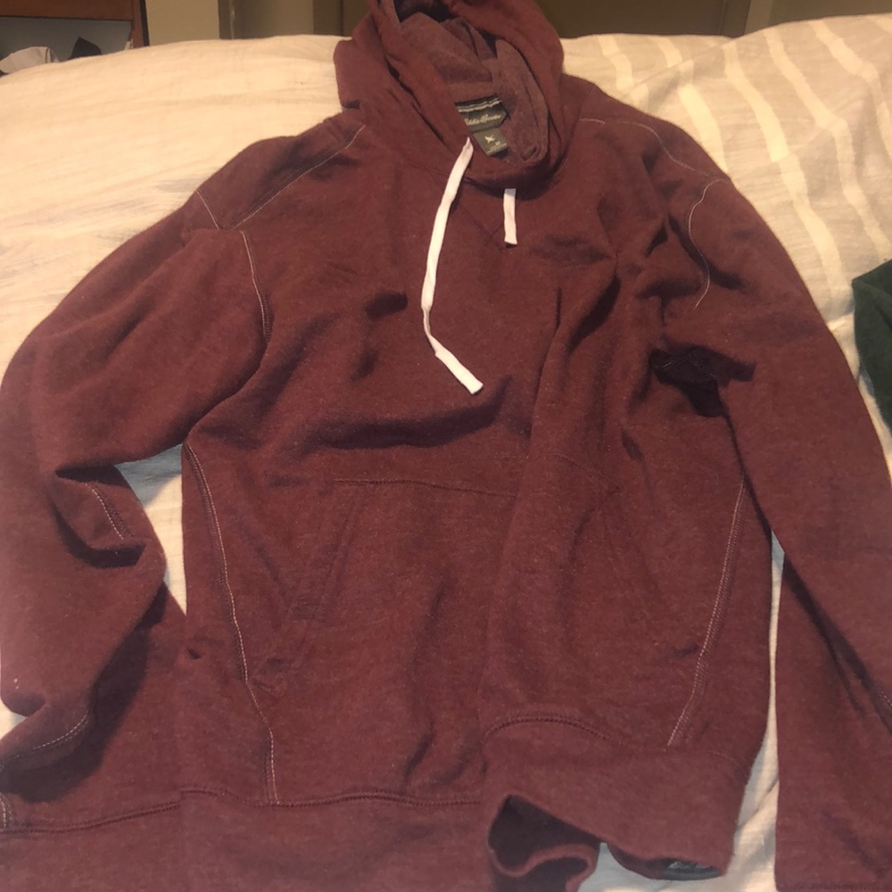 Eddie Bauer Sweatshirt